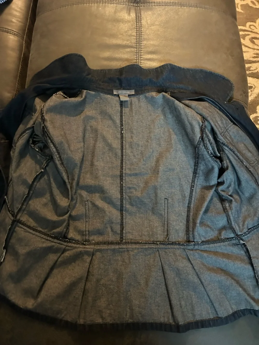 Ann Taylor Dark Denim Button-Front peplum Jacket size 18 - Picture 5 of 10